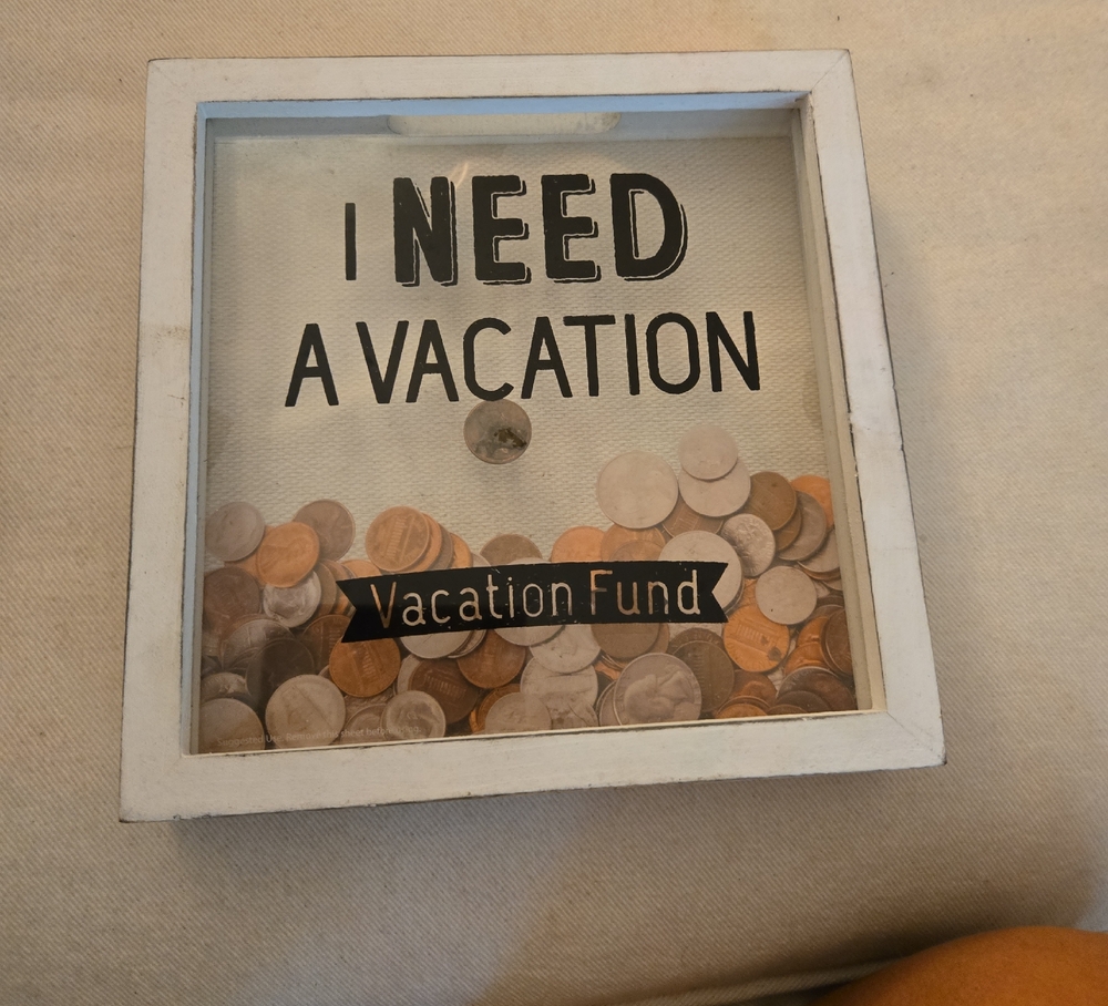 White‎ Vacation Fund Shadow Box